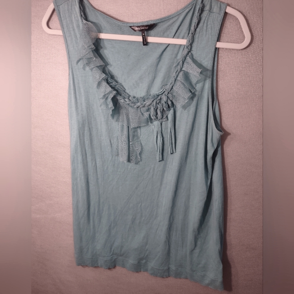 Daisy Fuentes seafoam tank top‎